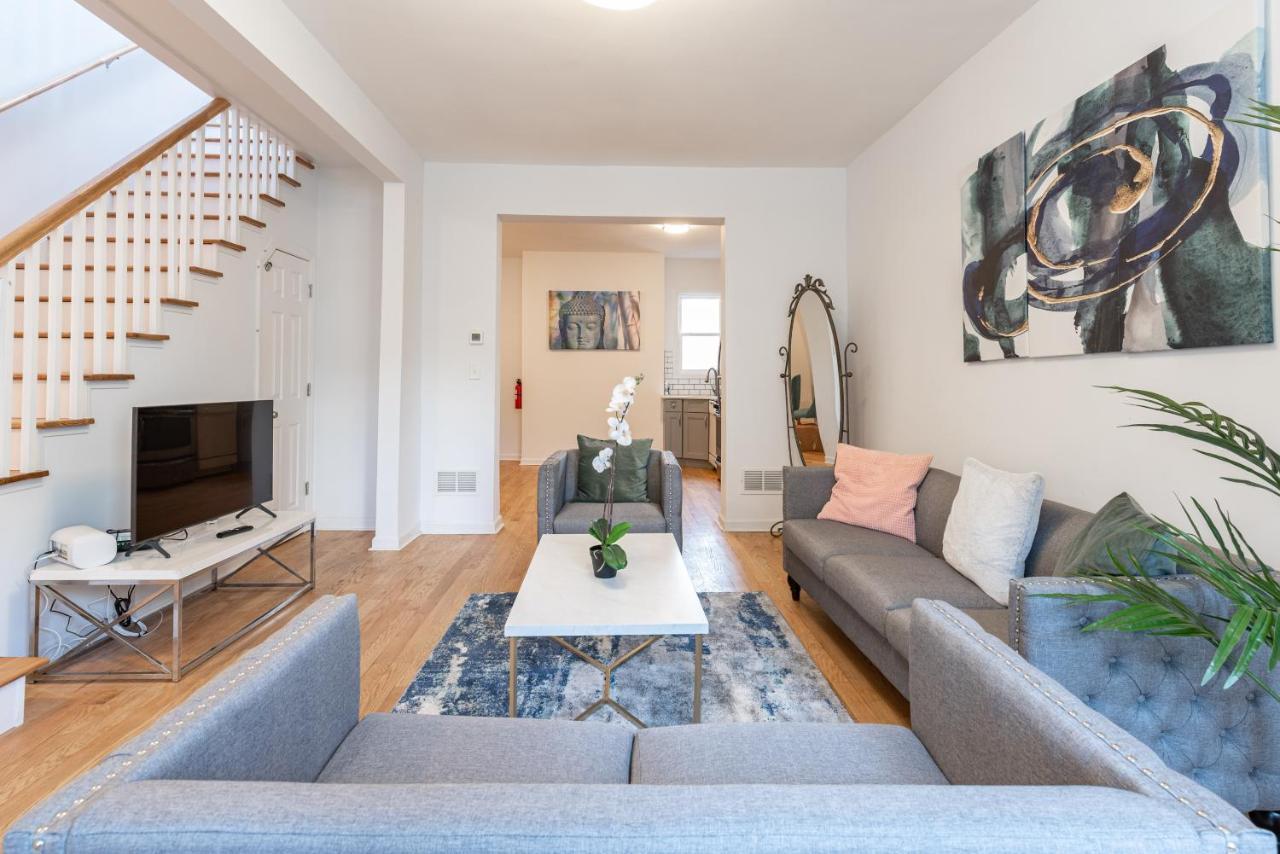 Tranquil Town House With Parking And Laundry - Just 25 Minutes To Time Square! Villa Jersey City Exterior photo